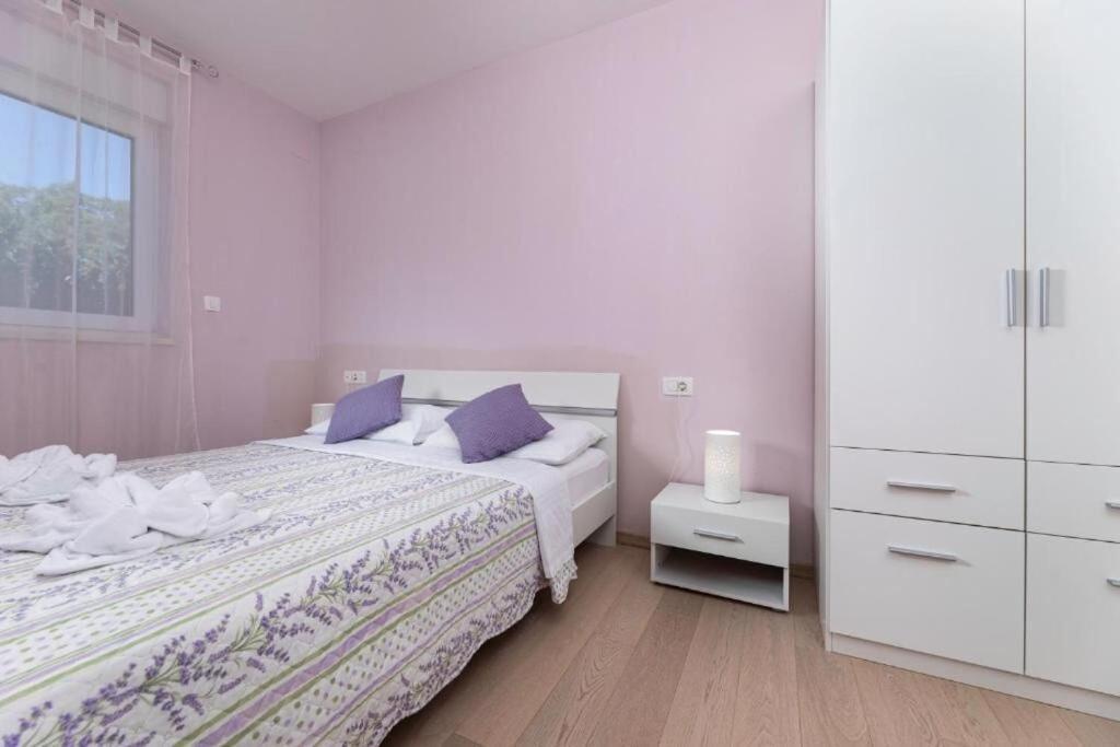 Apartments Marina มาลินสกา ภายนอก รูปภาพ